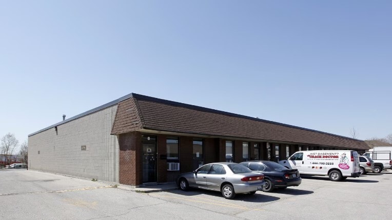 2416 Haines Rd, Mississauga, ON for sale - Building Photo - Image 3 of 3
