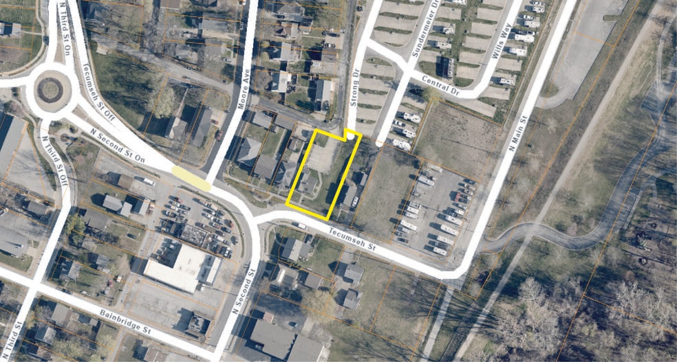 198 Tecumseh St, Saint Charles, MO for lease - Building Photo - Image 3 of 5