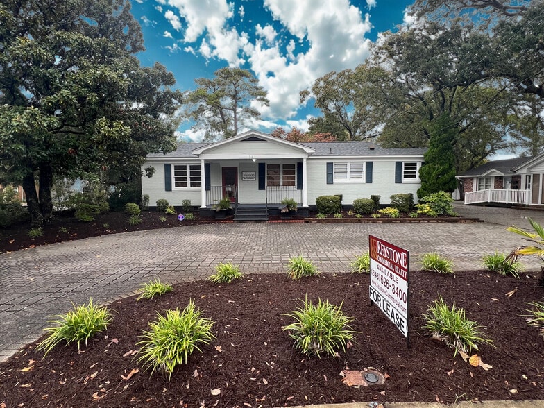 516 29th Ave N, Myrtle Beach, SC à louer - Photo du bâtiment - Image 2 de 12