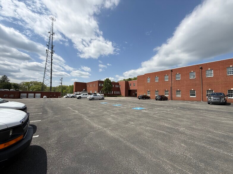 4008 Gibsonia Rd, Gibsonia, PA à vendre - Photo du bâtiment - Image 2 de 4