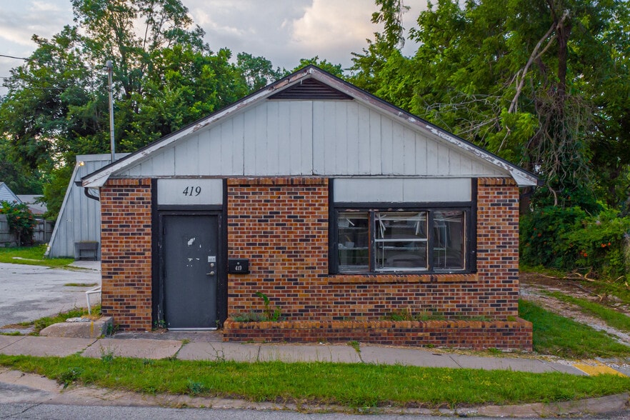 419 W Kearney St, Springfield, MO à vendre - Photo du bâtiment - Image 3 de 36