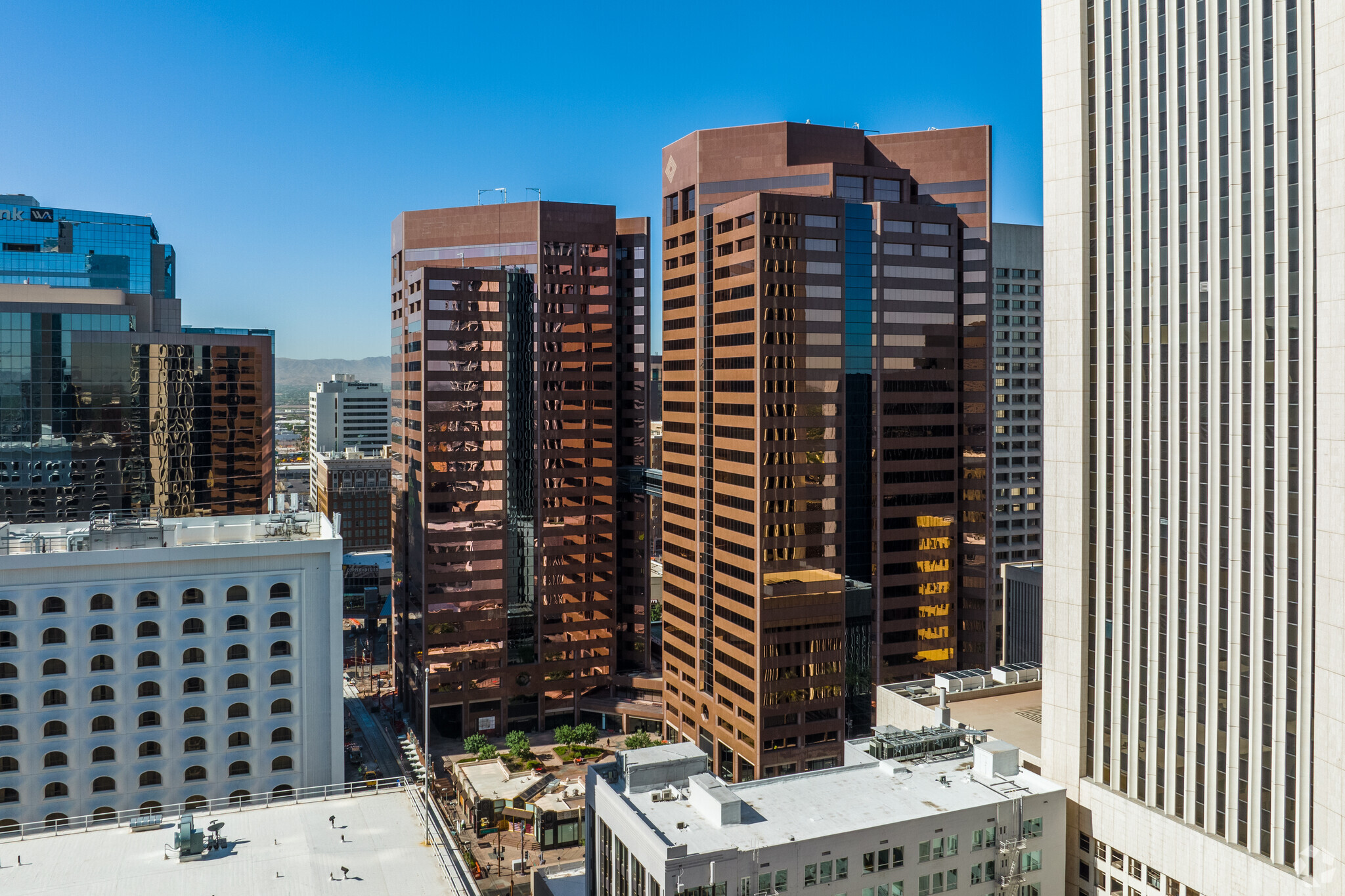 40 N Central Ave, Phoenix, AZ à louer Photo principale- Image 1 de 17