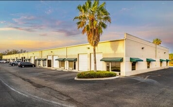 1090 Innovation Ave, North Port, FL à louer Photo du bâtiment- Image 1 de 1