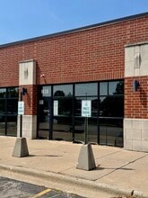 1929-1961 S Bridge St, Yorkville, IL for lease Interior Photo- Image 1 of 7