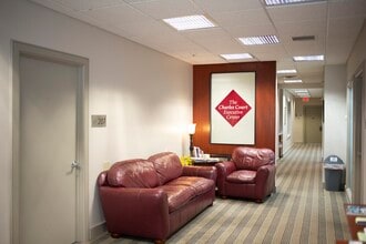 312 W State St, Kennett Square, PA à louer Photo intérieure- Image 2 de 6