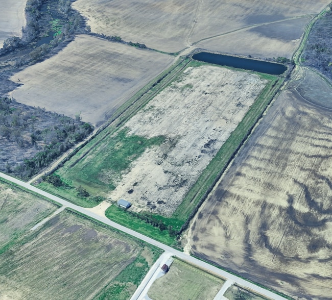 2001 Waverly Rd, West Memphis, AR for sale - Aerial - Image 1 of 2