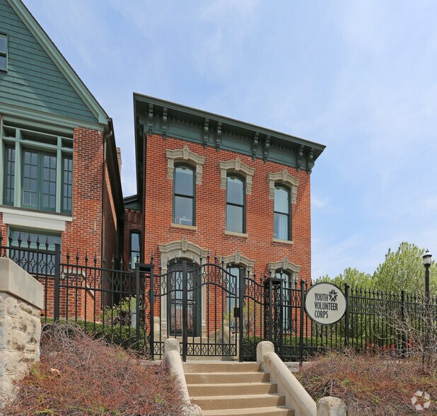 1021 & 1025 Jefferson St, Kansas City, MO à vendre - Photo du bâtiment - Image 2 de 11