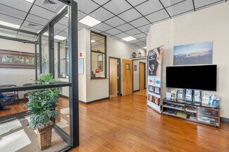 Plus de détails pour 346 Main Ave, Norwalk, CT - Plusieurs types d'espaces à louer