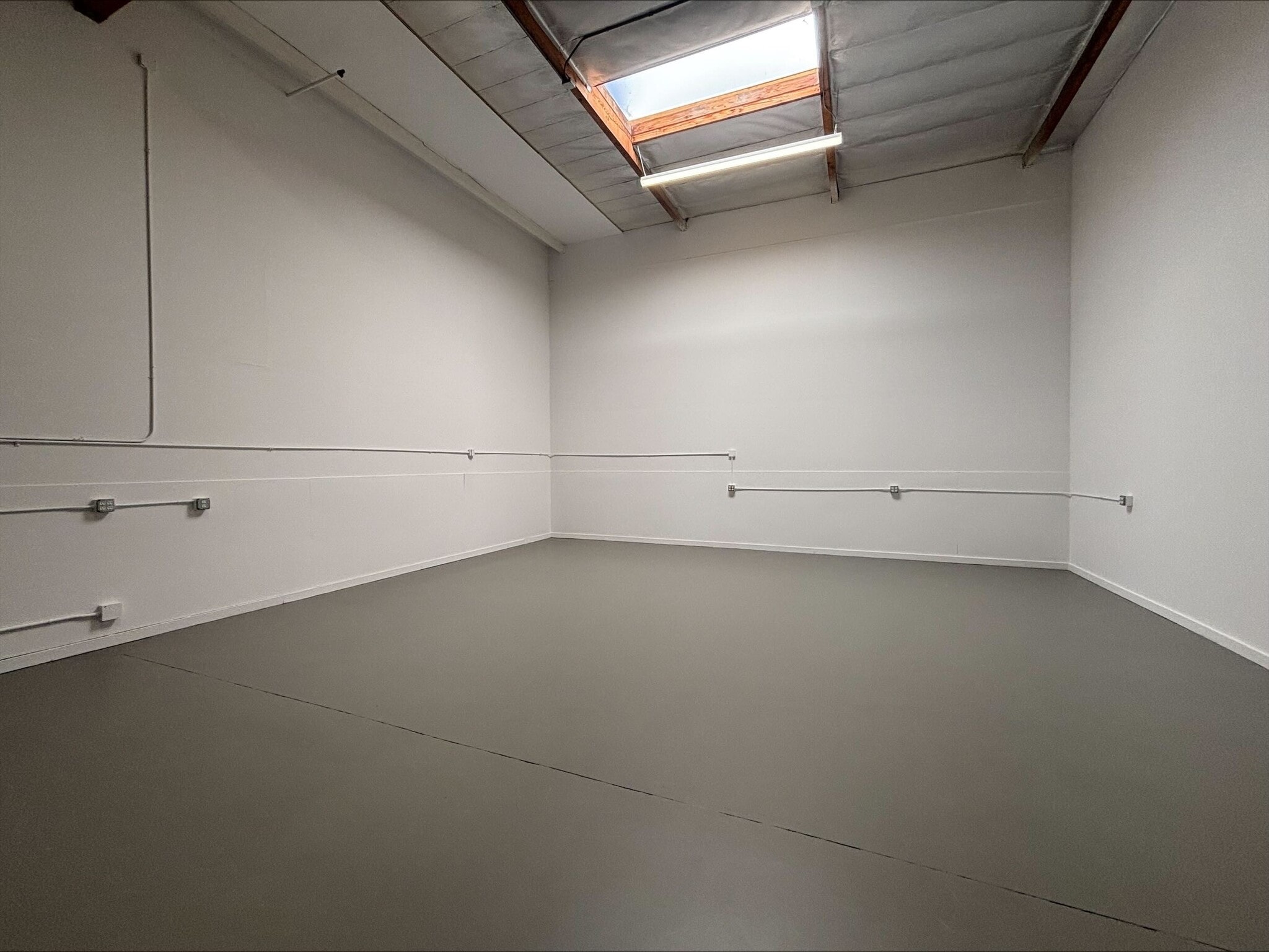 2675 Skypark Dr, Torrance, CA for lease Interior Photo- Image 1 of 2