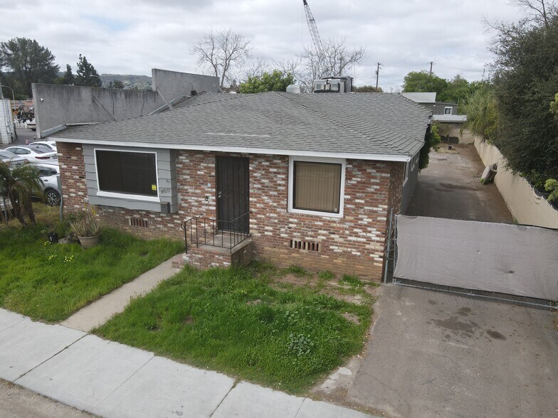 9820 Maine Ave, Lakeside, CA à louer - Photo du bâtiment - Image 2 de 7