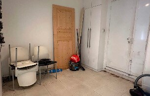 Retail in PARIS for sale - Interior Photo - Image 2 of 4