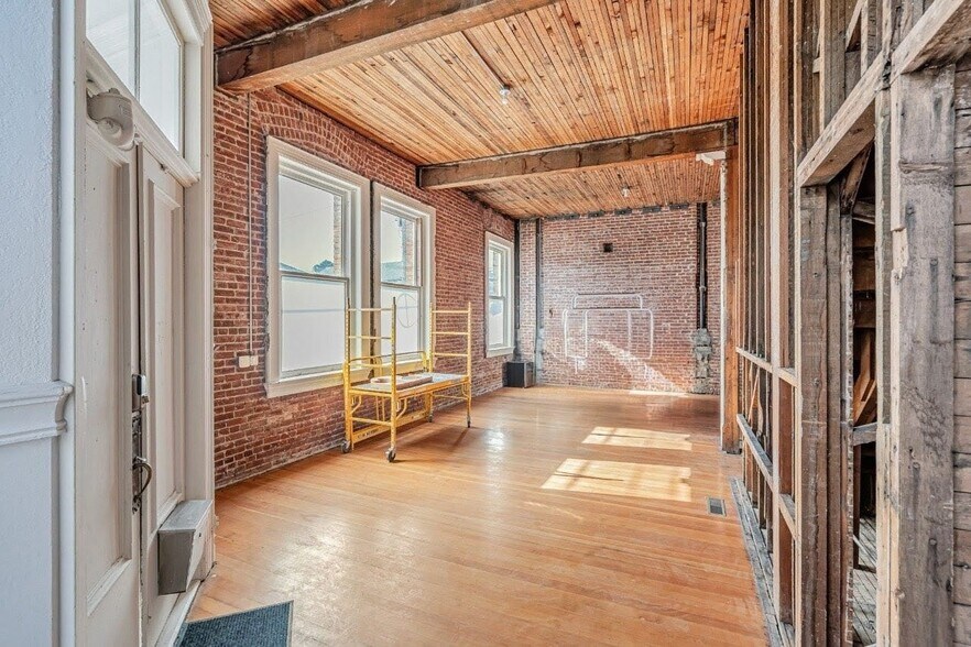 1649 12th Ave, Oakland, CA à vendre - Photo du bâtiment - Image 3 de 36