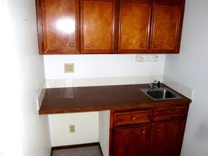 8421 University Ave, Clive, IA for lease Interior Photo- Image 1 of 17