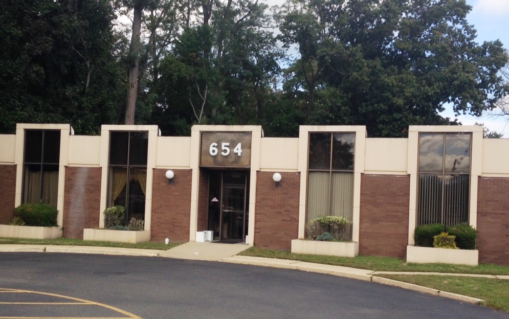 654 Newman Springs Rd, Lincroft, NJ for lease Primary Photo- Image 1 of 5