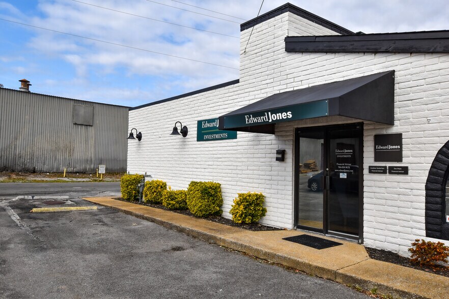 3056 Lafayette Rd, Fort Oglethorpe, GA à vendre - Photo du bâtiment - Image 2 de 14