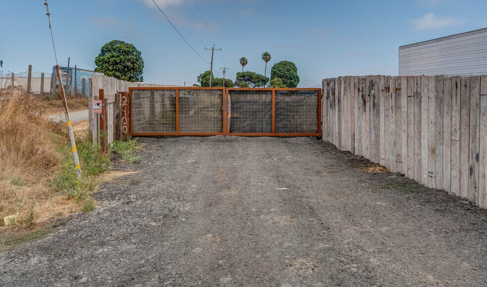 2400 Green Island Rd, American Canyon, CA à vendre - Photo du bâtiment - Image 3 de 5