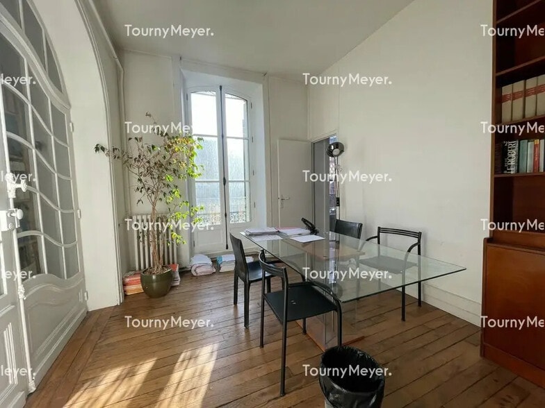 Bureau dans Rennes à louer - Photo intérieure - Image 1 de 2