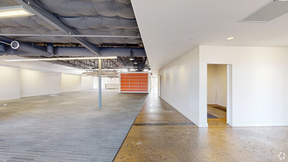 2001 Irving Blvd, Dallas, TX for sale - Matterport 3D Scan - Image 2 of 7