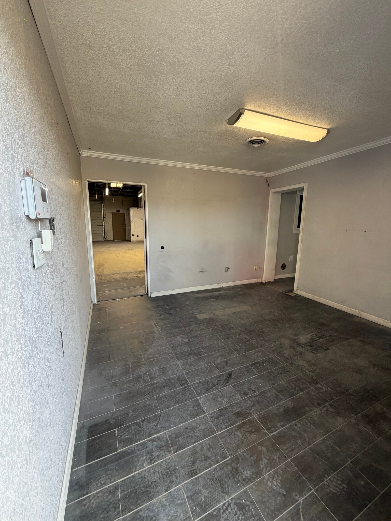 5905-5923 N Nevada Ave, Colorado Springs, CO for lease Interior Photo- Image 1 of 6
