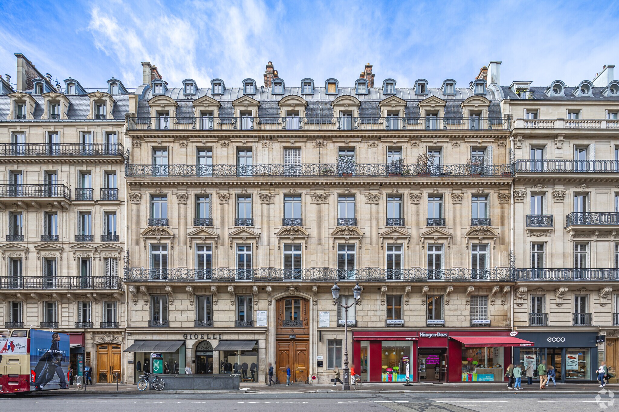 13 Avenue De L'Opera, Paris à louer Photo du bâtiment- Image 1 de 3