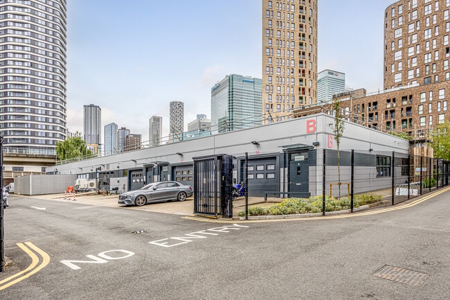 More details for 10 Prestons Rd, London - Flex for Lease