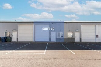 1120 Bailey Hill Rd, Eugene, OR for lease Interior Photo- Image 2 of 14