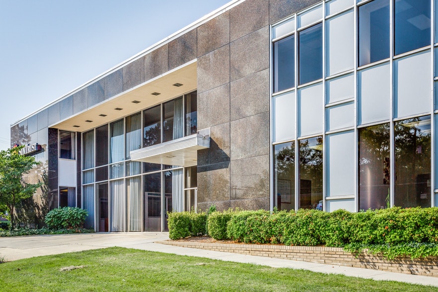 507 W Innes St, Salisbury, NC for lease - Building Photo - Image 2 of 12