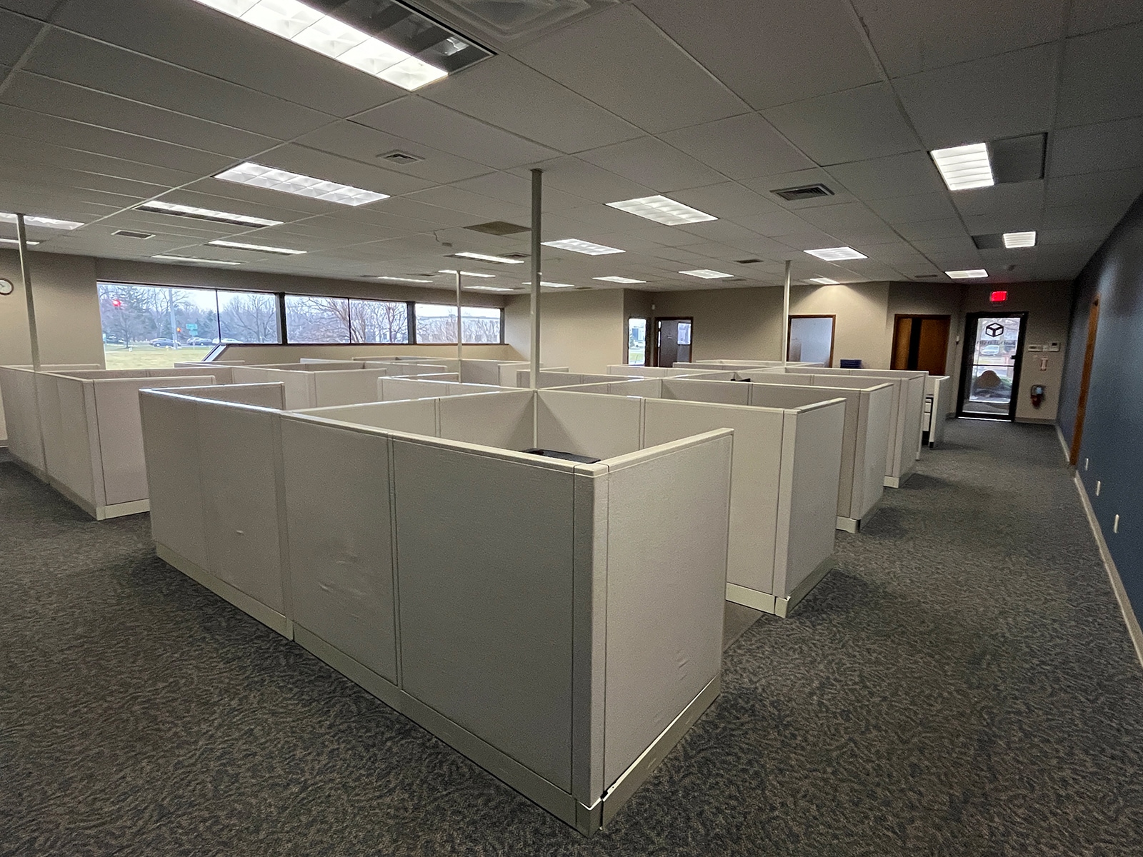 375 N French Rd, Amherst, NY for lease Building Photo- Image 1 of 3