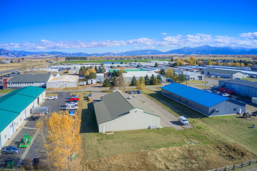 6597 Falcon Ln, Bozeman, MT for sale - Building Photo - Image 3 of 82