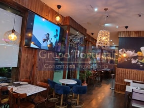 Retail in Madrid, Madrid for lease Interior Photo- Image 1 of 7