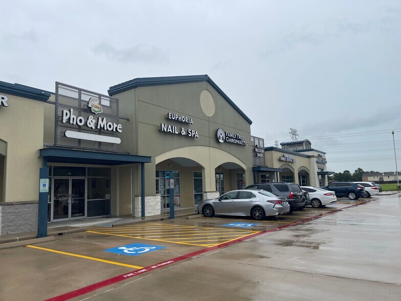 15322 Copper Grove Blvd, Houston, TX for sale - Building Photo - Image 3 of 24