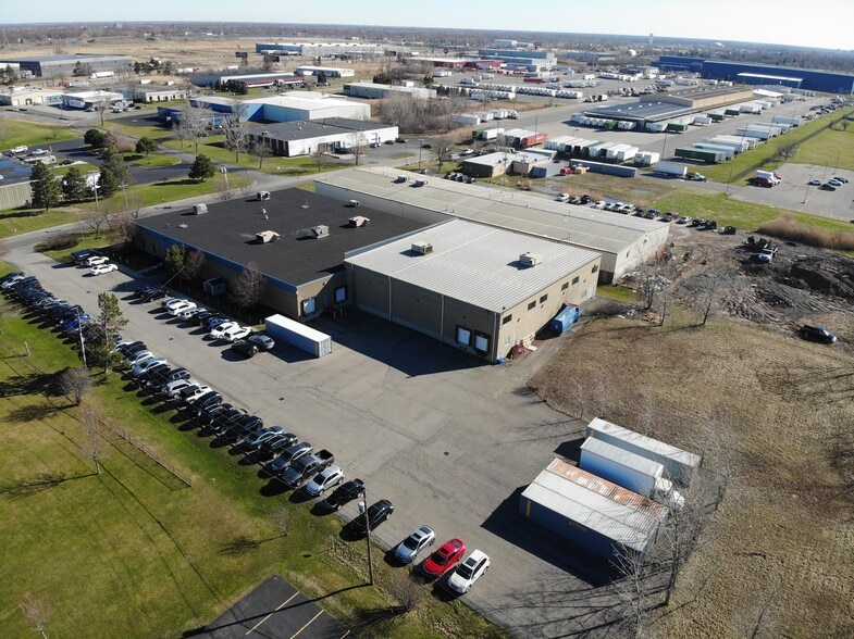 55 Oriskany Dr, Tonawanda, NY for lease - Aerial - Image 3 of 6