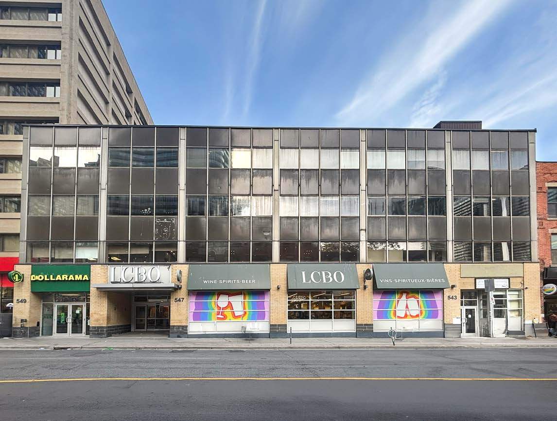 543-547 Yonge St, Toronto, ON for lease Primary Photo- Image 1 of 2