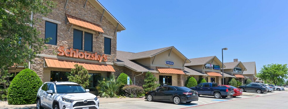3851 Long Prairie Rd, Flower Mound, TX à louer - Photo du bâtiment - Image 2 de 10