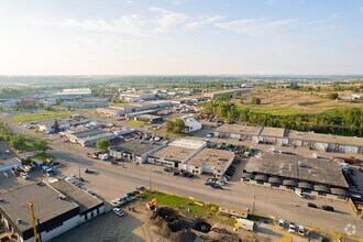 923 46 Av SE, Calgary, AB - AERIAL  map view - Image1