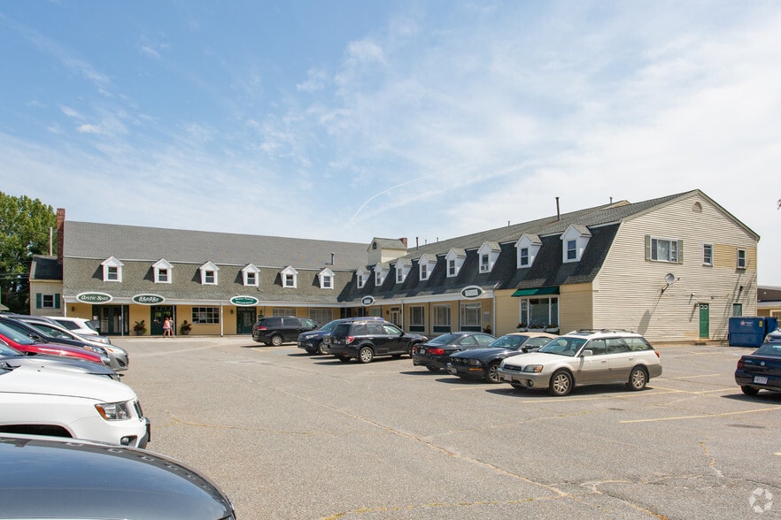 256 Great Rd, Littleton, MA for sale - Building Photo - Image 2 of 16