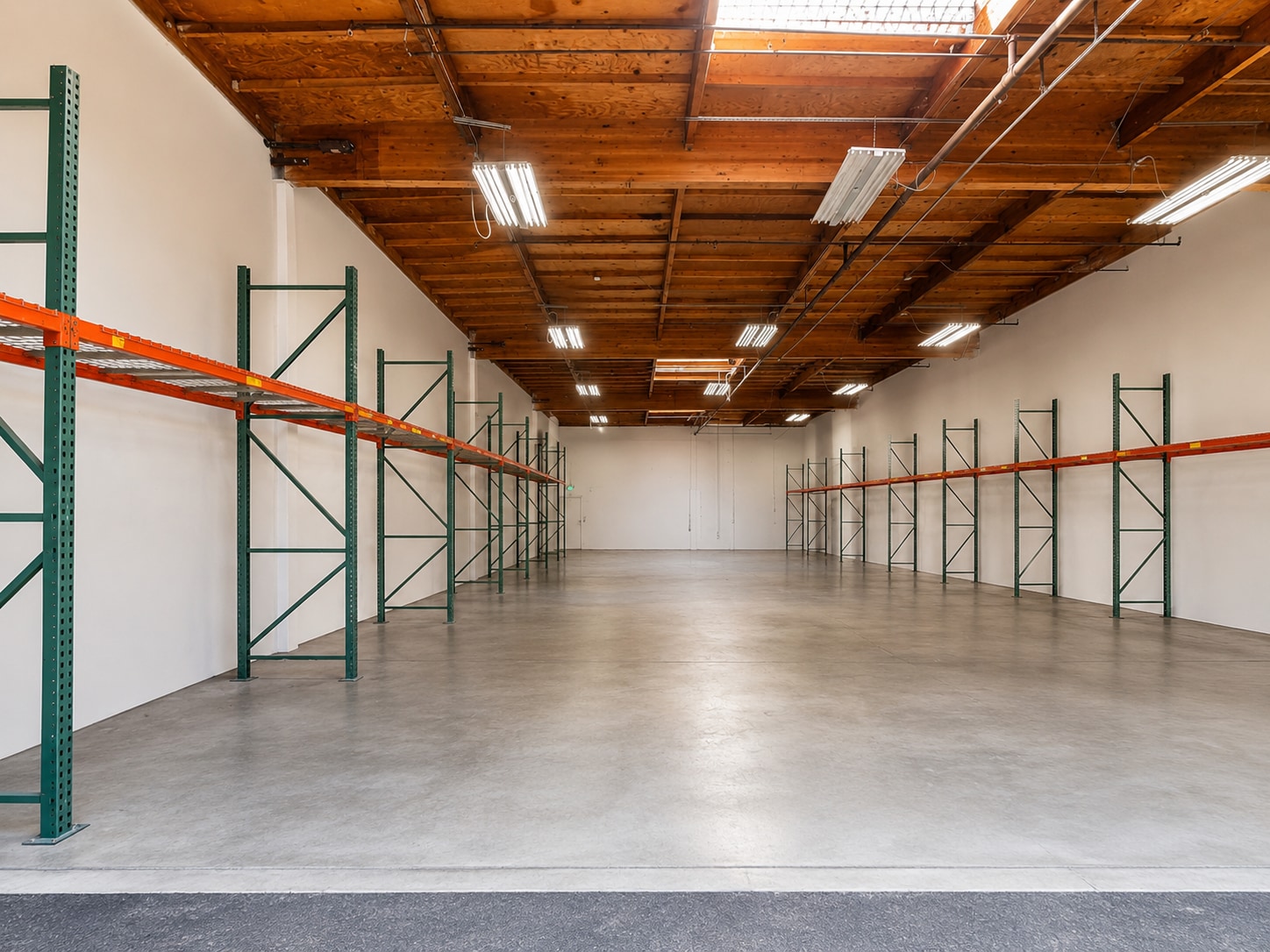 3041 Teagarden St, San Leandro, CA for lease Interior Photo- Image 1 of 3