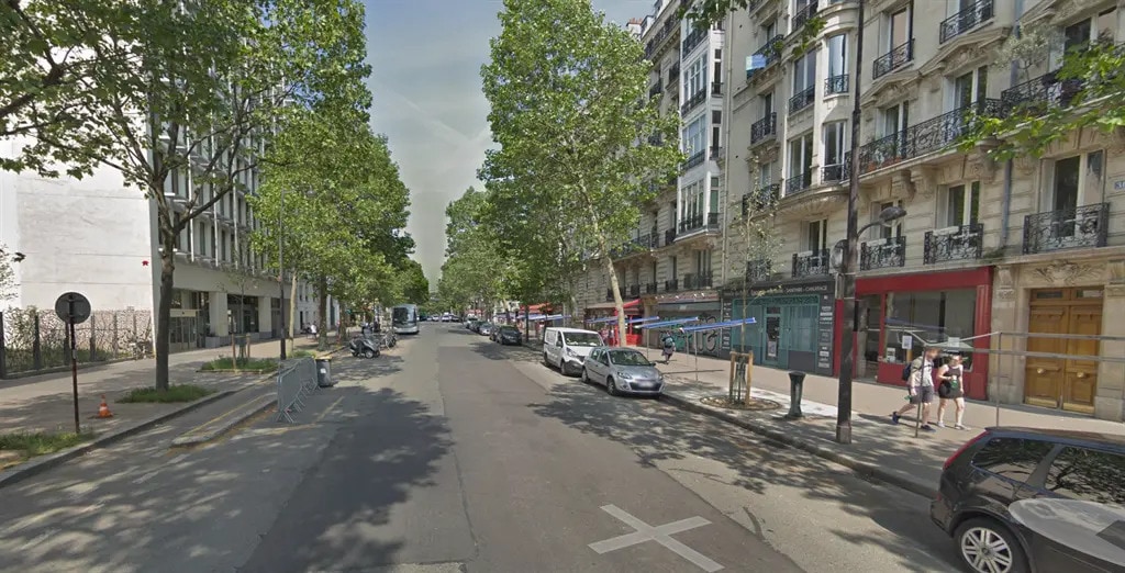 Retail in Paris for lease Building Photo- Image 1 of 3