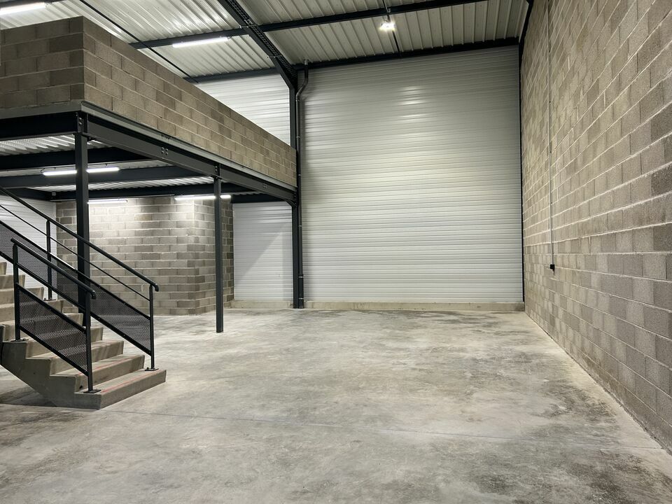 Flex in Chalon-sur-Saône for lease Interior Photo- Image 1 of 5
