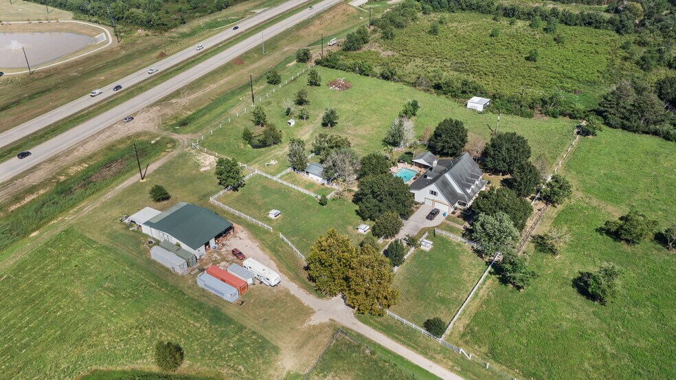 19410 JUERGEN Rd, Tomball, TX à vendre - Photo du bâtiment - Image 3 de 6