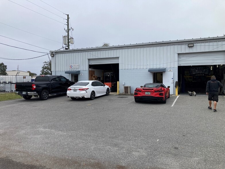 600-650 Poyner Dr, Longwood, FL à louer - Photo du bâtiment - Image 3 de 7