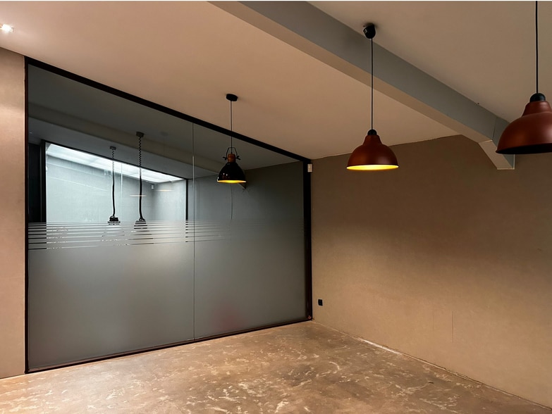 Industrial in Alcorcón, Madrid for sale - Interior Photo - Image 3 of 7