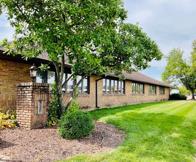 More details for 2000 Bethel Rd, Columbus, OH - Office/Medical for Lease