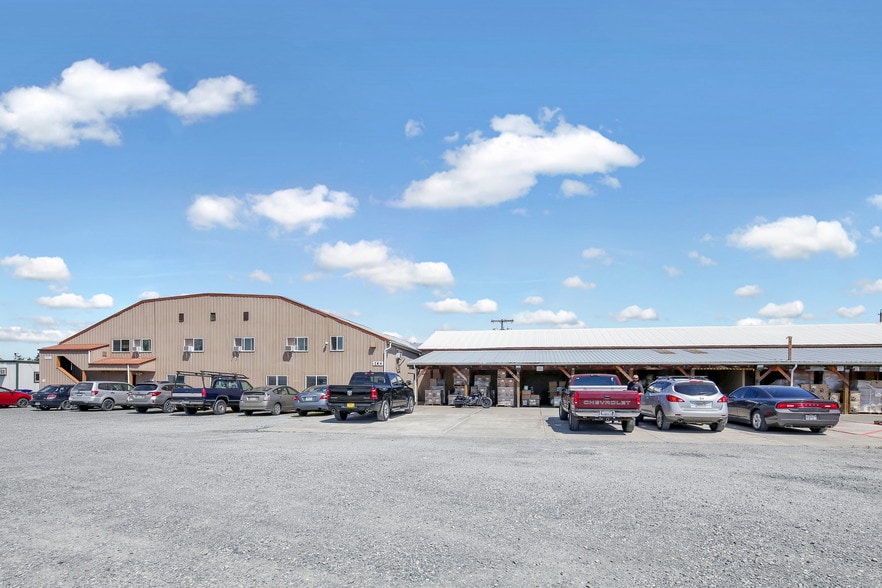 164 W Smith Rd, Bellingham, WA à vendre - Photo du bâtiment - Image 2 de 23