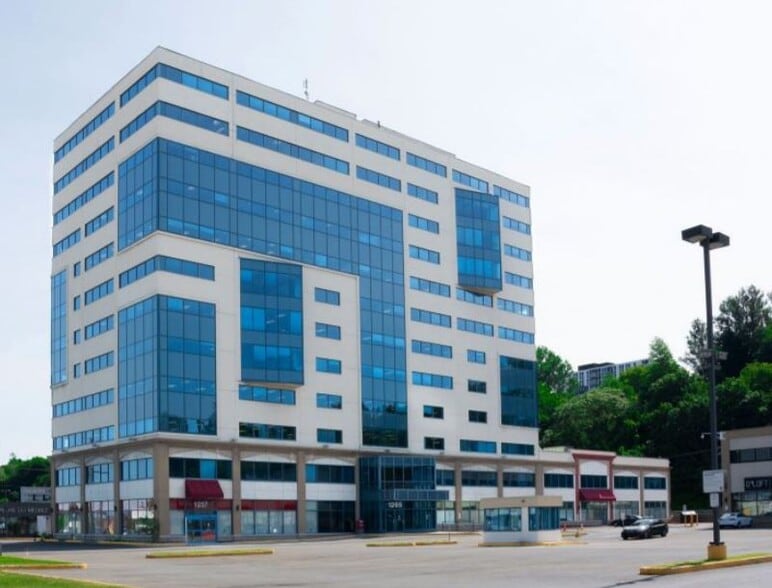 1255-1267 Boul Charest O, Québec, QC à vendre - Photo principale - Image 1 de 1