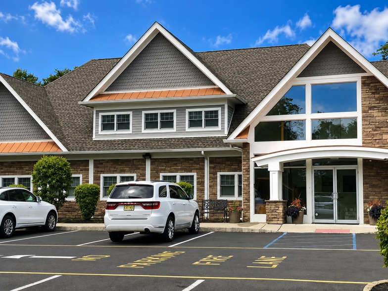 186 W Veterans Hwy, Jackson, NJ for sale - Building Photo - Image 2 of 8