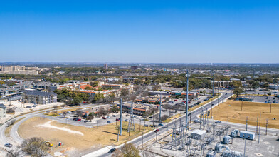 8637 Fredericksburg Rd, San Antonio, TX - Aérien  Vue de la carte