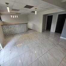 617 Lakeview Rd, Clearwater, FL à louer Photo intérieure- Image 2 de 5