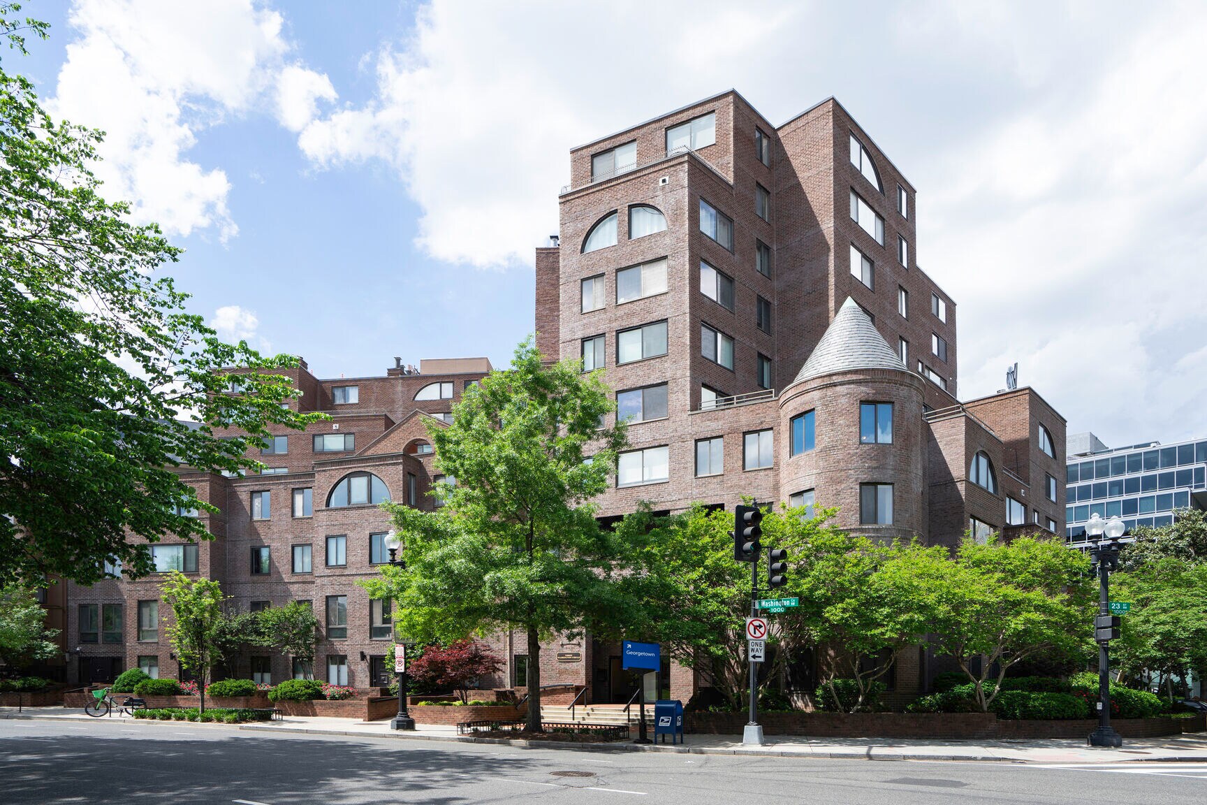 3 Washington Cir NW, Washington, DC à louer Photo du bâtiment- Image 1 de 28