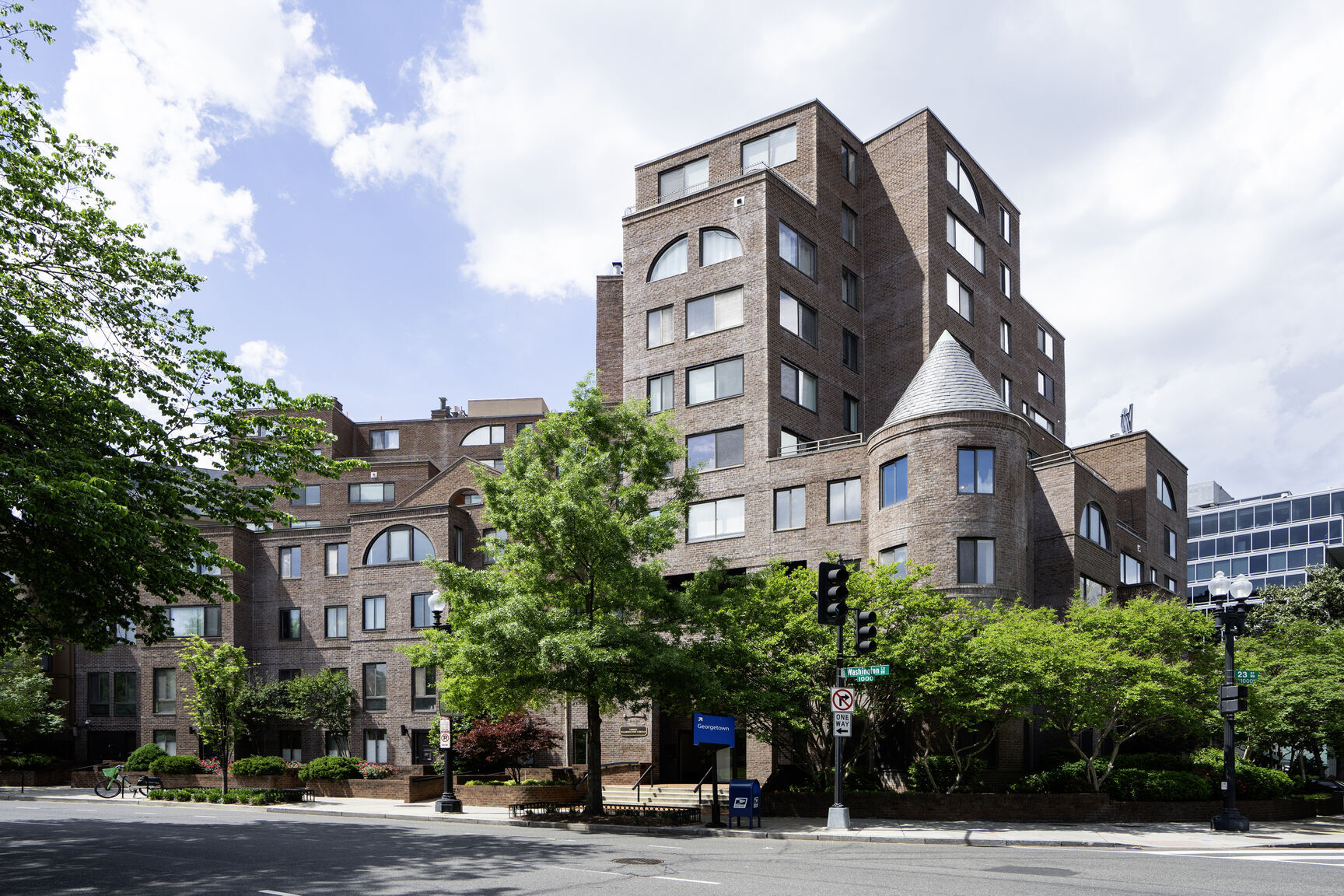 3 Washington Cir NW, Washington, DC à louer Photo du bâtiment- Image 1 de 28